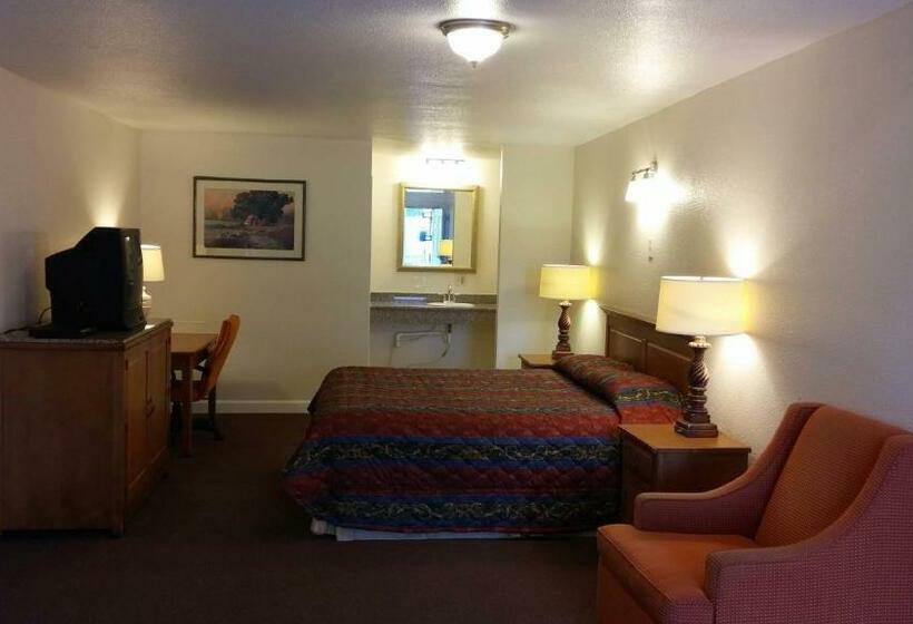 Номер Стандарт Индивидуальный Кровать Кинг, Country Regency Inn & Suites