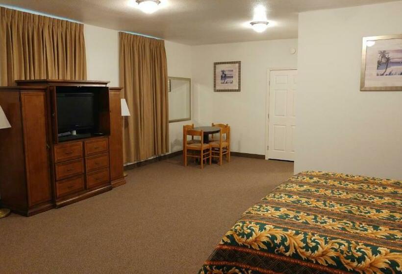 Люкс Deluxe Кровать Кинг, Country Regency Inn & Suites