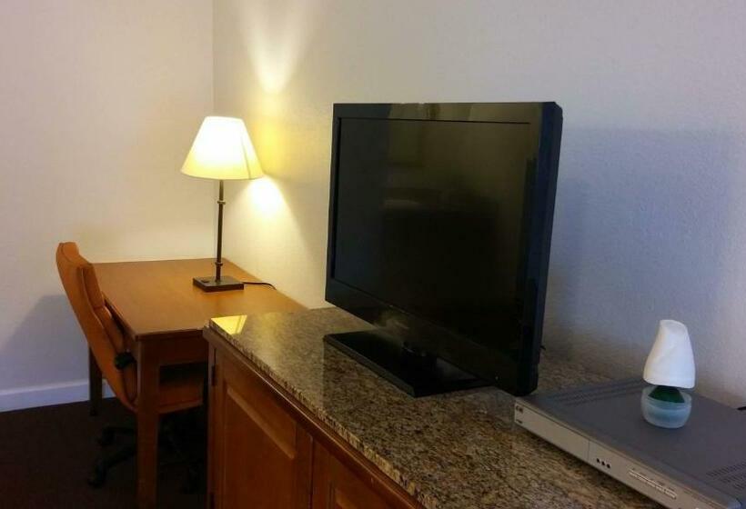 Номер Deluxe, Country Regency Inn & Suites