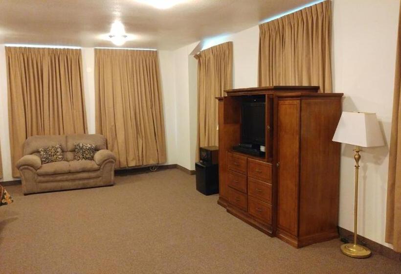 Люкс Deluxe Кровать Кинг, Country Regency Inn & Suites