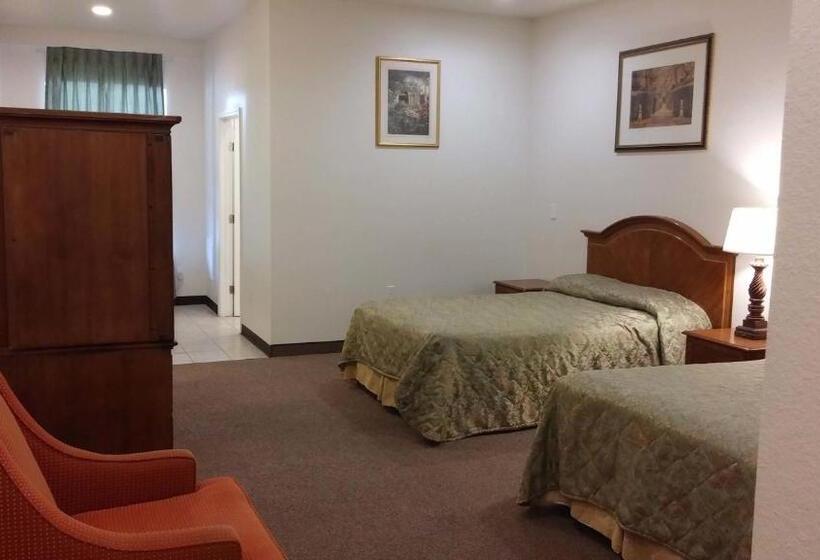 Люкс Повышенной Комфортности, Country Regency Inn & Suites