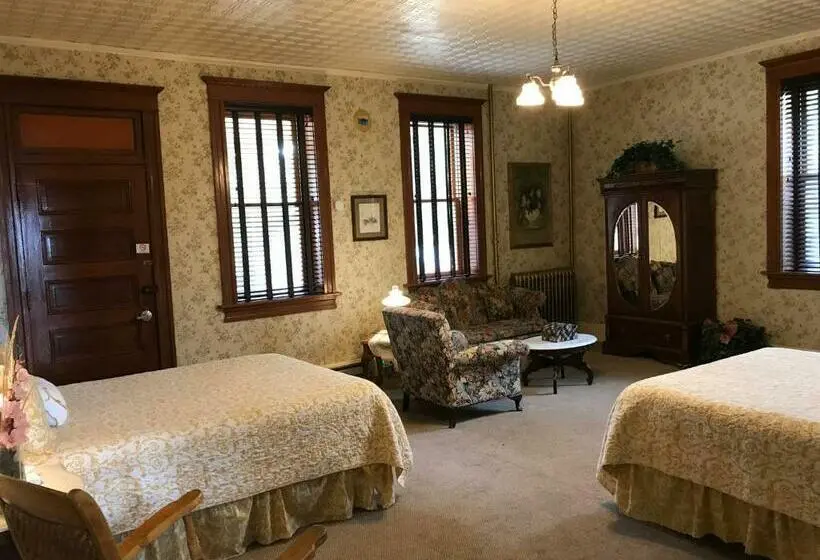 クイーンサイズベッドのスタンダードルーム, Cripple Creek Hospitality House & Travel Park