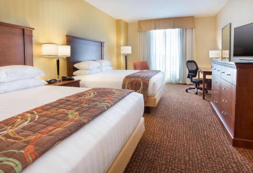 סוויטה דלוקס, Drury Plaza Hotel Mt Vernon