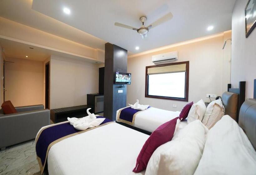 Suite Deluxe, New Hotel Broadway