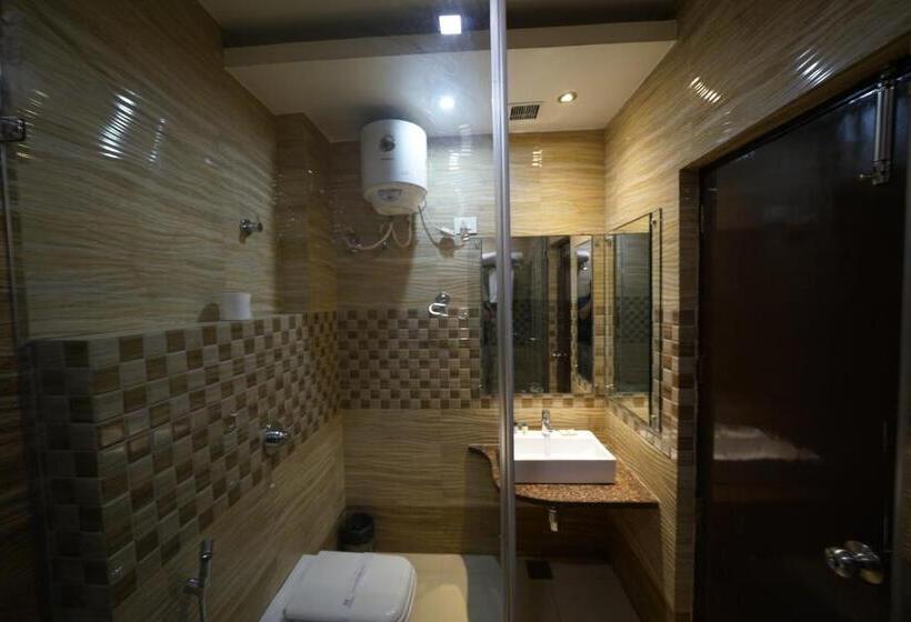 Suite Deluxe, New Hotel Broadway