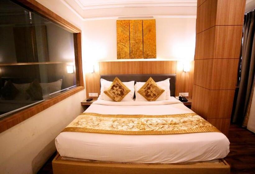 Suite Deluxe, New Hotel Broadway