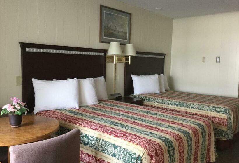 Номер Стандарт 2 Двуспальные Кровати, Inn Town Motel