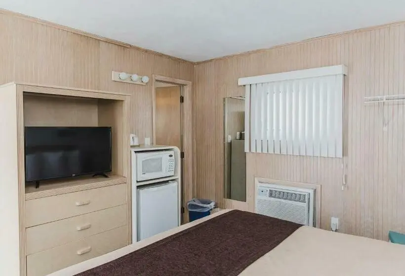 キングサイズベッドのスタンダードルーム, Aa Heart Of Wildwood Motels