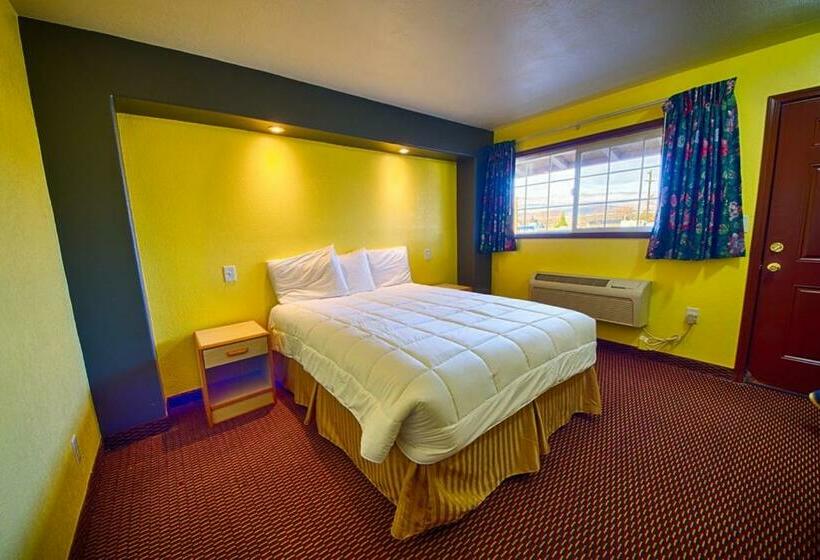 Стандартный Номер Кровать Кинг, Budget Inn