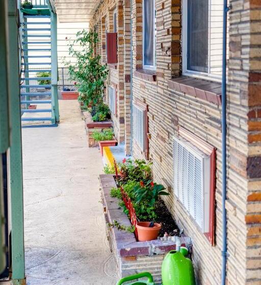 Стандартный Номер Кровать Кинг, Budget Inn