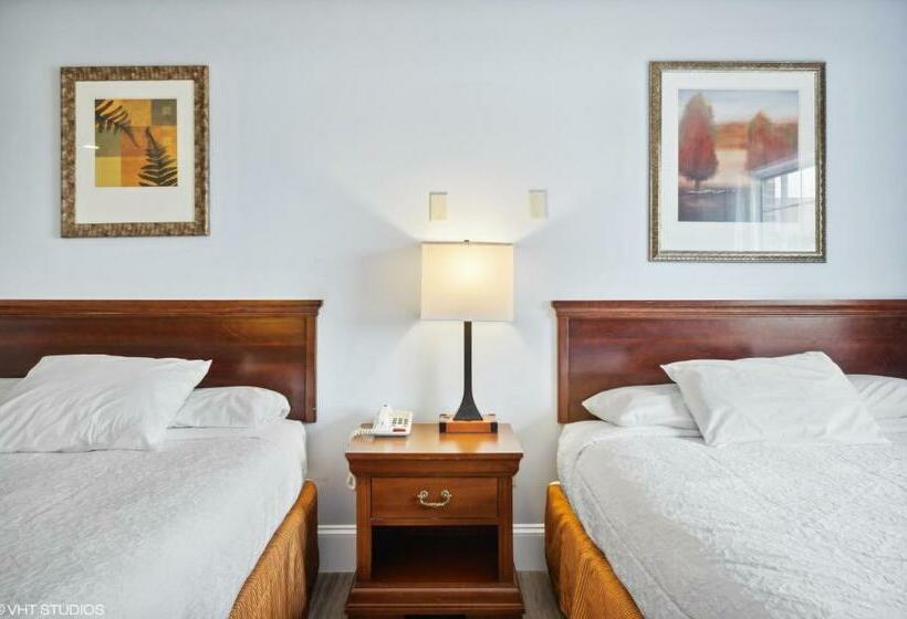 غرفة قياسية, My Hometown Inn