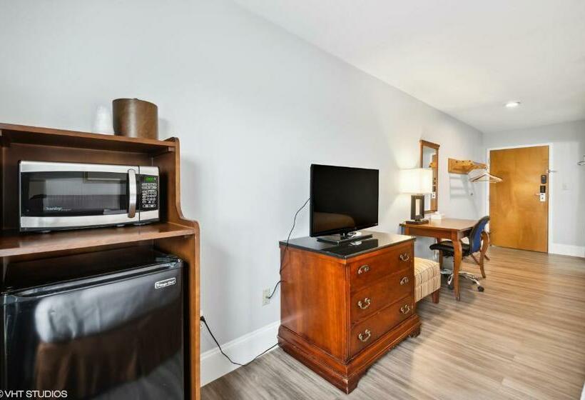 غرفة قياسية, My Hometown Inn