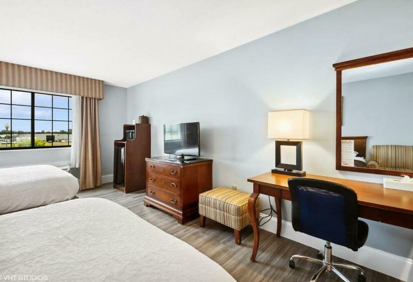 غرفة قياسية, My Hometown Inn