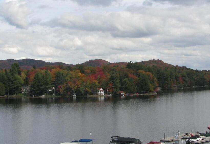 חדר סטנדרט עם מיטת קווין, Pine Knoll Hotel Lakeside Lodge & Cabin