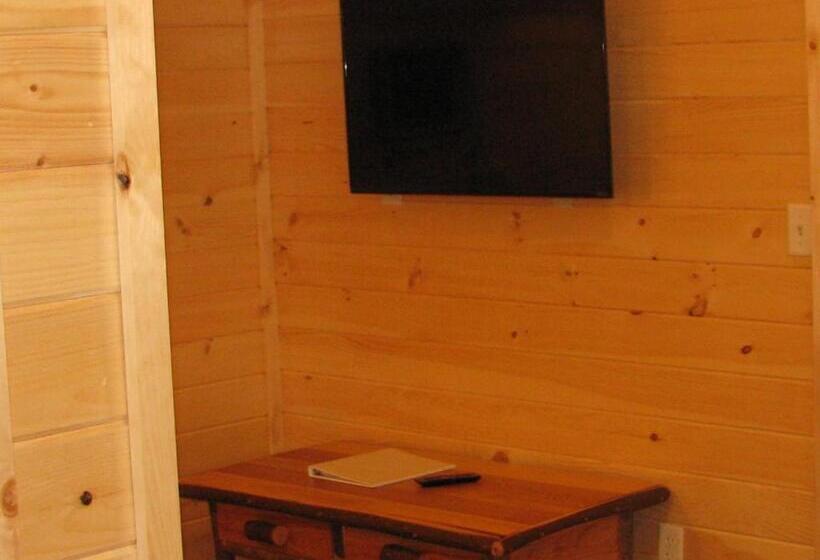 Четырехместный Номер Deluxe, Pine Knoll Hotel Lakeside Lodge & Cabin