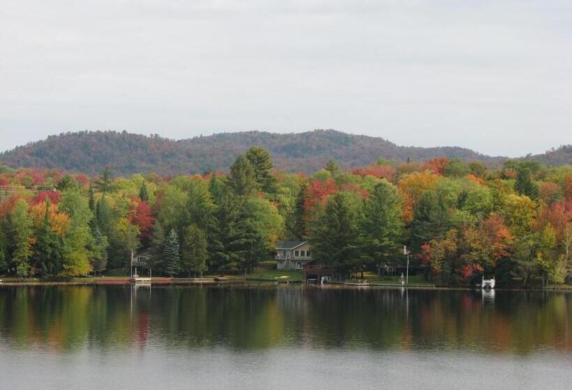 חדר סטנדרט עם מיטת קווין, Pine Knoll Hotel Lakeside Lodge & Cabin