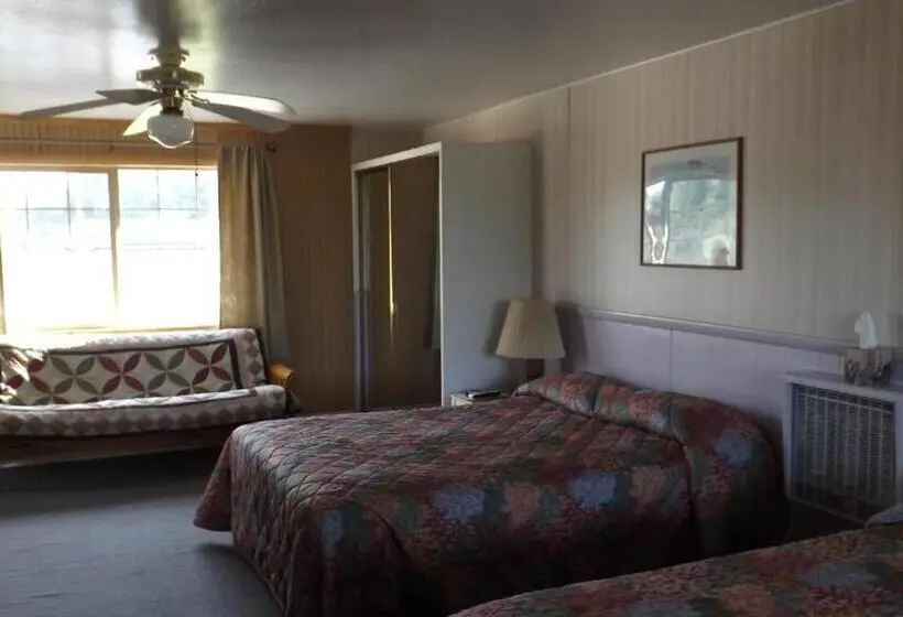 デラックススイート, Twin Lakes Inn