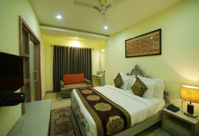 Junior Suite, New Hotel Broadway