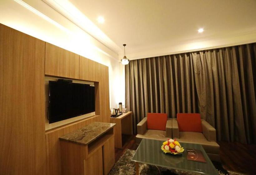 Suite Deluxe, New Hotel Broadway