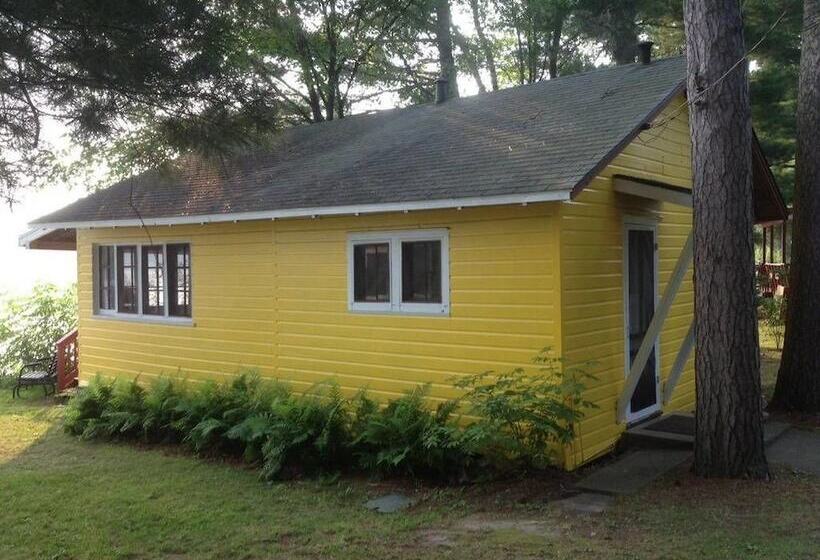 小室, Rainbow S End Resort