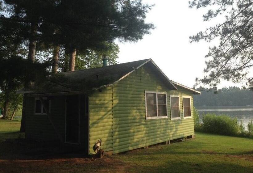 小室, Rainbow S End Resort