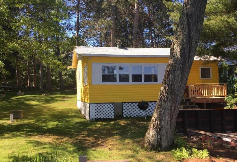 小室, Rainbow S End Resort