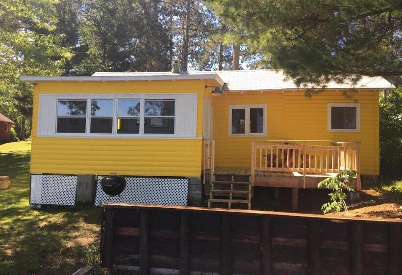 小室, Rainbow S End Resort