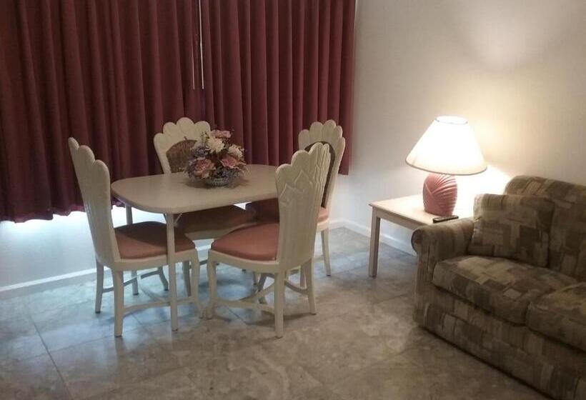 Люкс Кровать Кинг, Apollo Motel