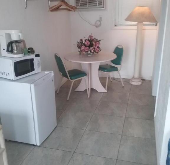 Номер Стандарт, Apollo Motel