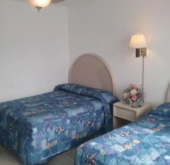 スタンダードルーム, Apollo Motel
