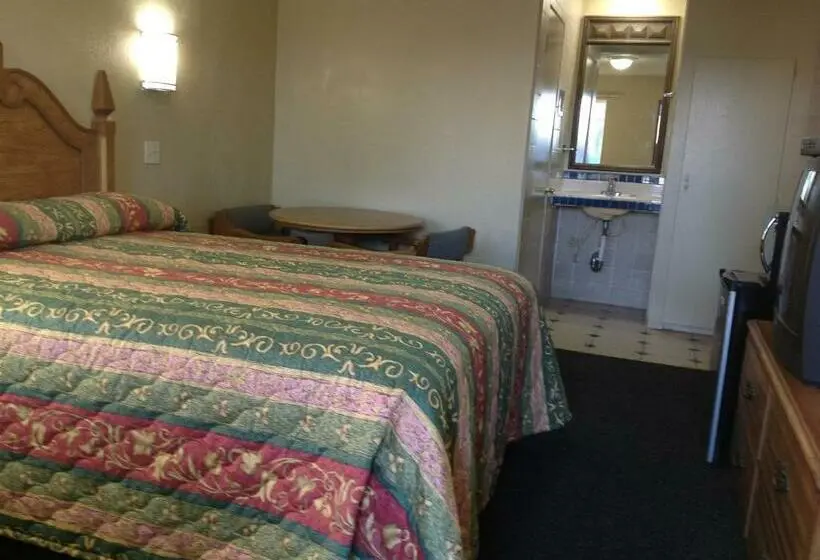 スタンダードルーム, Apple Valley Motel