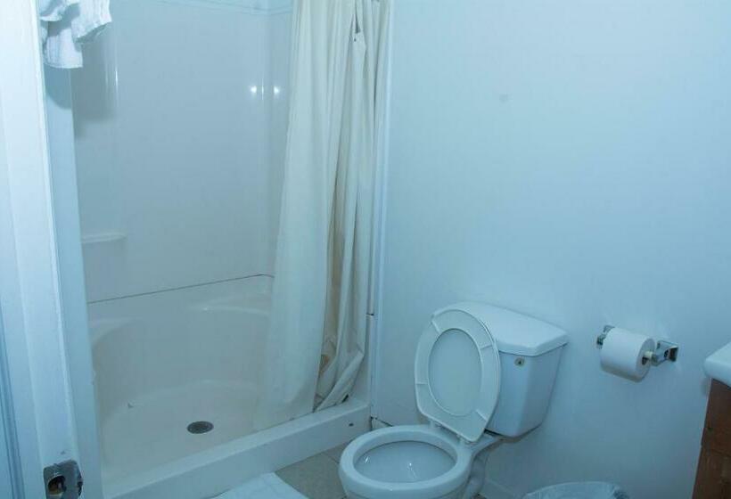 标准间, At 9 Motel