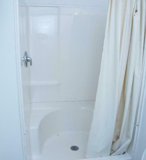 标准间, At 9 Motel