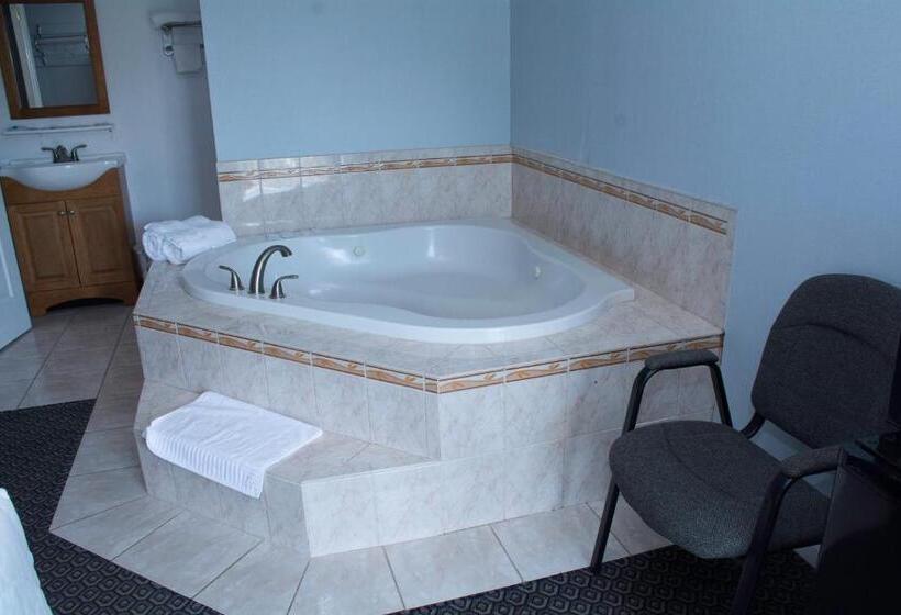 标准间带漩涡浴缸, At 9 Motel