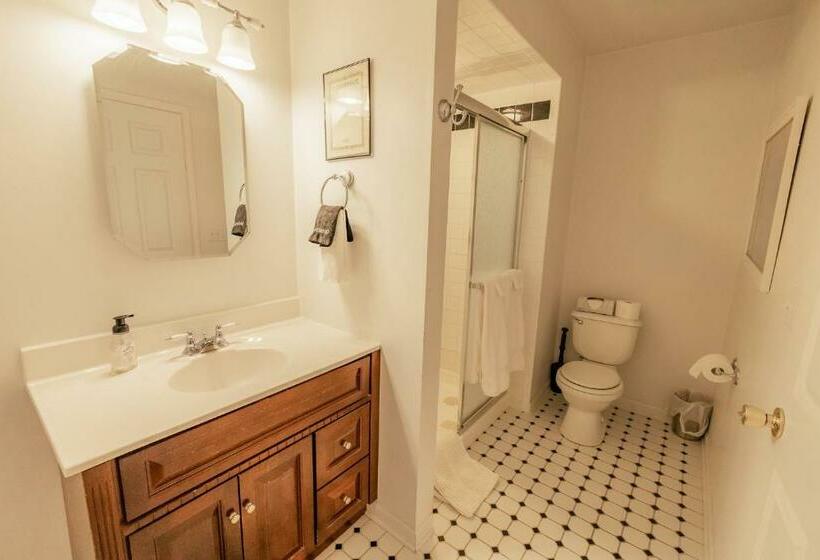 غرفة قياسية سرير كينج, 1899 Inn