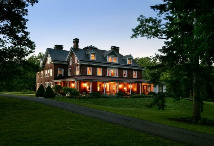 غرفة ديلوكس سرير كينج, Cameron Estate Inn