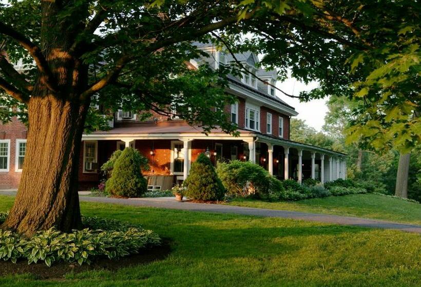 غرفة قياسية, Cameron Estate Inn