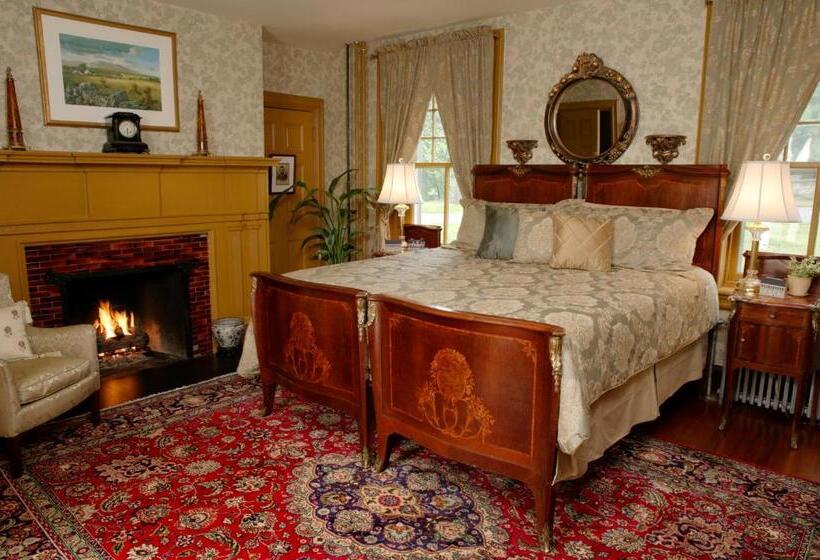 غرفة قياسية سرير كينج, Cameron Estate Inn