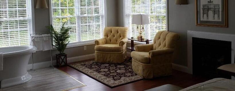 غرفة ديلوكس سرير كينج, Cameron Estate Inn