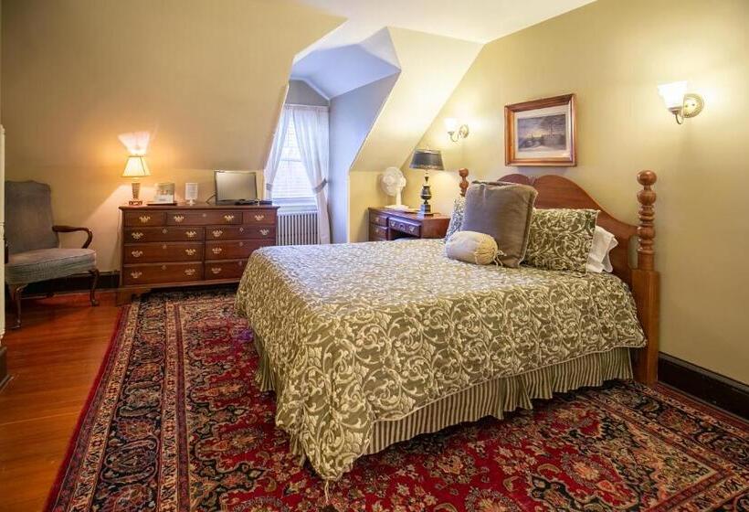 غرفة قياسية, Cameron Estate Inn