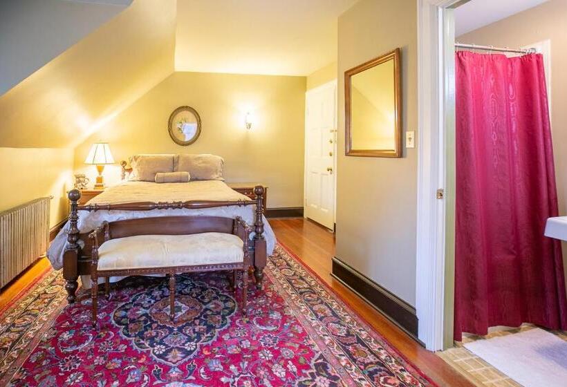 غرفة إقتصادية, Cameron Estate Inn