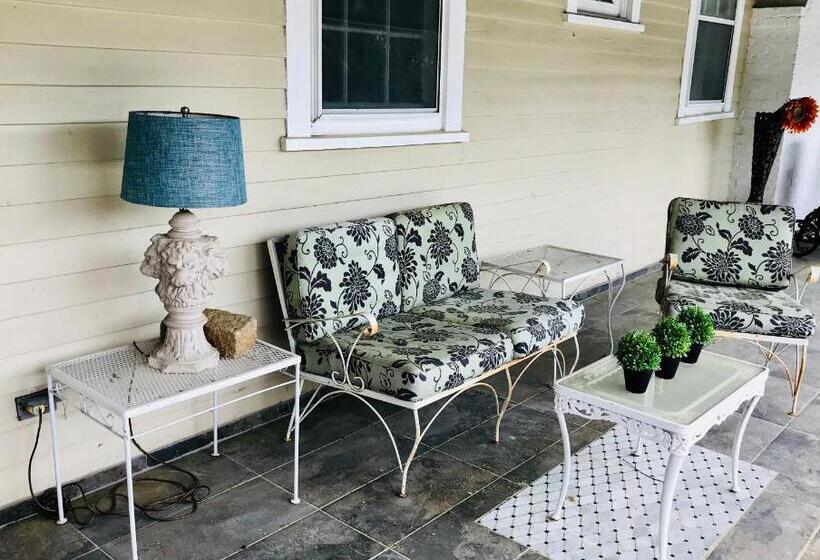 スタンダードルーム, Clevedale Historic Inn And Gardens