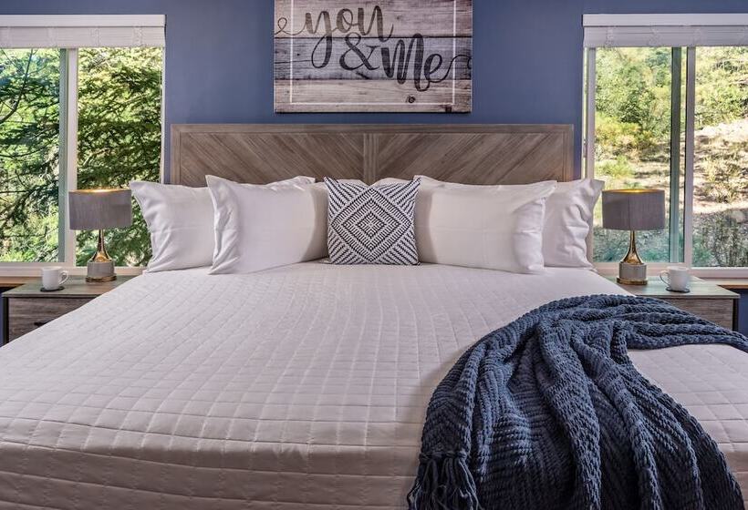 带大床的豪华间, Sheridan House Inn Adult Only Accommodation