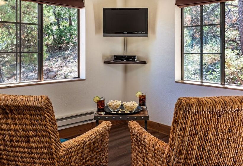 高级套房, Sheridan House Inn Adult Only Accommodation