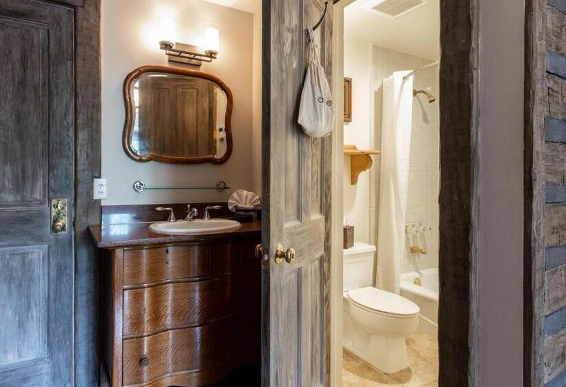 デラックスルーム, The Ballard Inn, A Kirkwood Collection