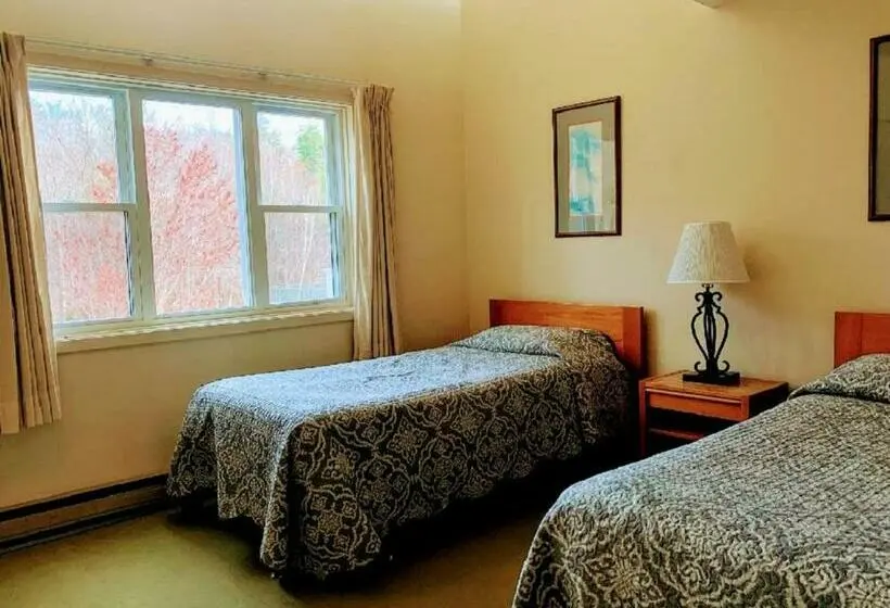 ２ベッドルームハウス, Cathedral Ledge Resort