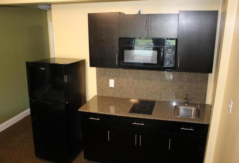 דירת שני חדרים, Crown Inn Motel Yorktown