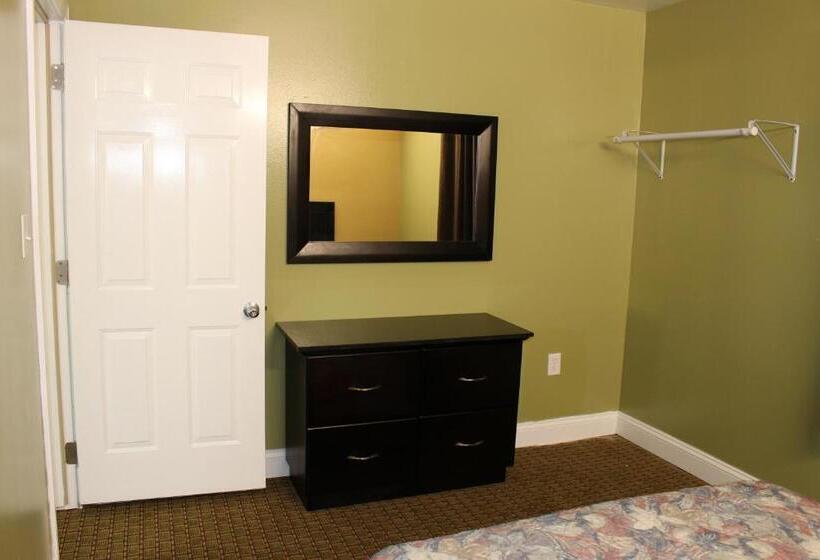 Апартаменты 2 Спальни, Crown Inn Motel Yorktown