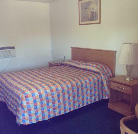 1ベッドルームアパートメント, Hacienda Motel