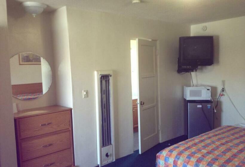 1ベッドルームアパートメント, Hacienda Motel